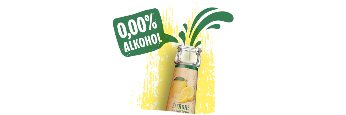 Flaschenhals der Krombacher's Fassbrause Zitrone Naturtrüb mit grünen splashes auf gelbem Pinselstrich und Text '0,00% Alkohol'.